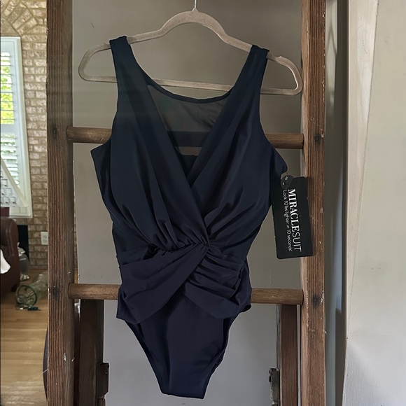MIRACLESUIT PALMA DEEP V MESH ONE PIECE MIDNIGHT LBUE SWIM SUIT - Picture 1 of 5